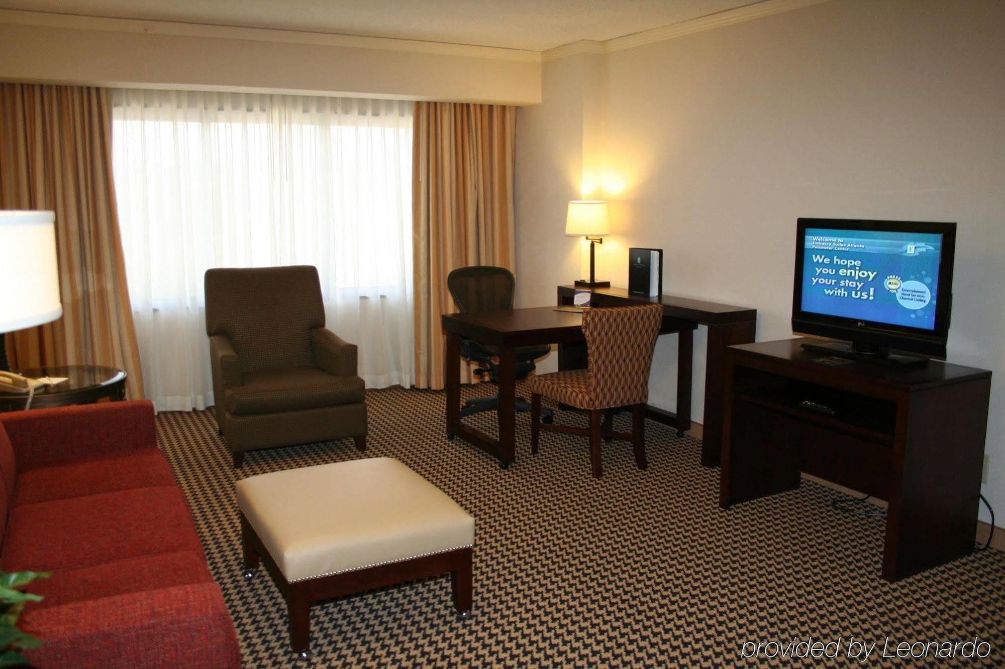 Embassy Suites By Hilton Atlanta Perimeter Center Quarto foto